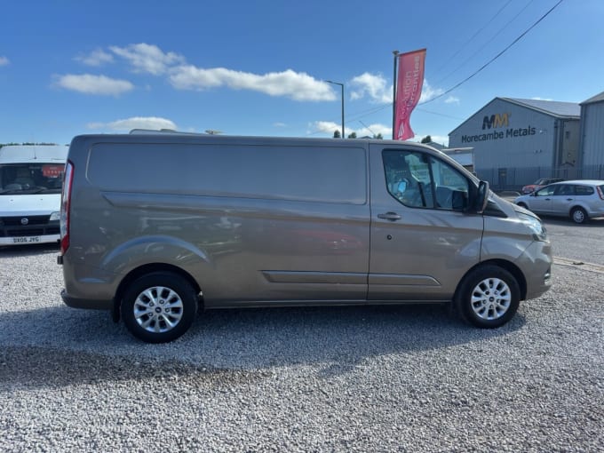2025 Ford Transit Custom