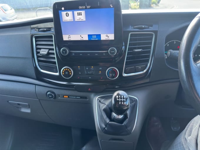 2025 Ford Transit Custom