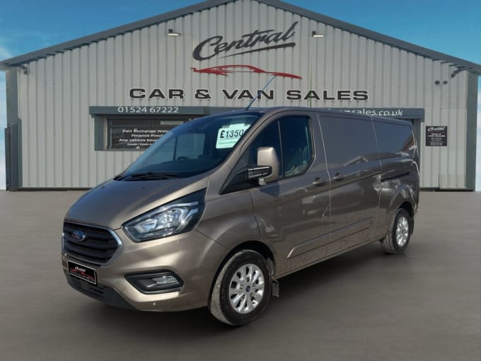 2025 Ford Transit Custom