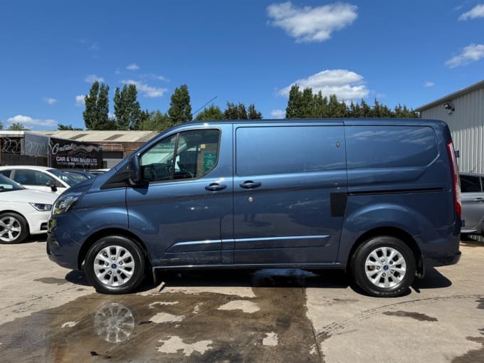 2025 Ford Transit Custom