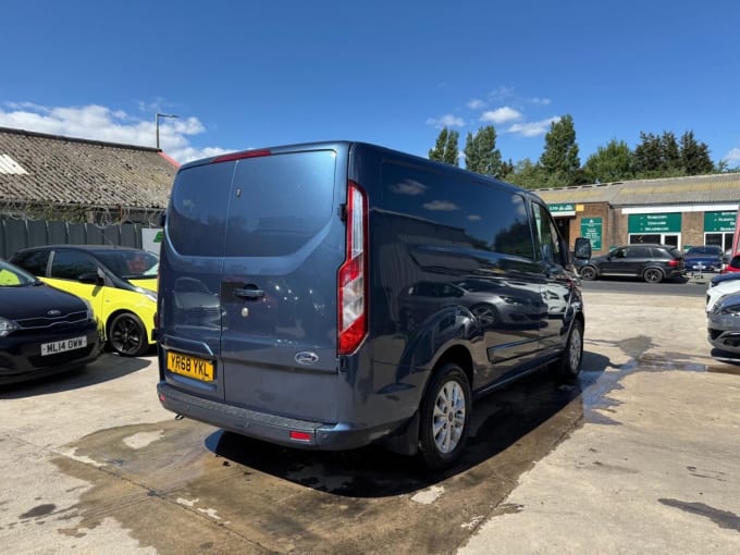 2025 Ford Transit Custom