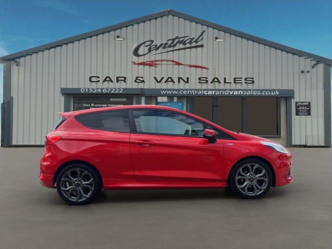 2025 Ford Fiesta