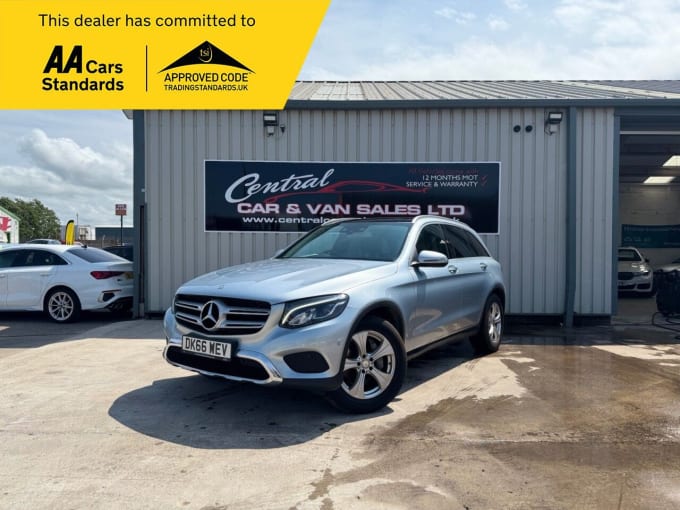 2025 Mercedes-benz Glc