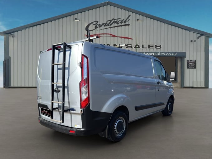 2025 Ford Transit Custom
