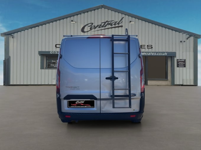 2025 Ford Transit Custom