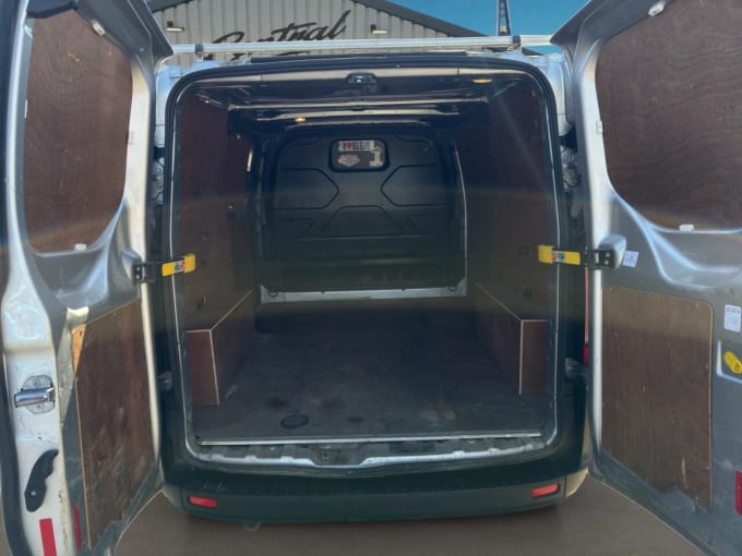 2025 Ford Transit Custom