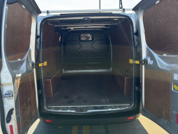 2025 Ford Transit Custom