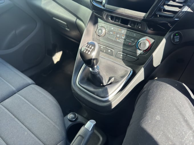 2025 Ford Transit Connect