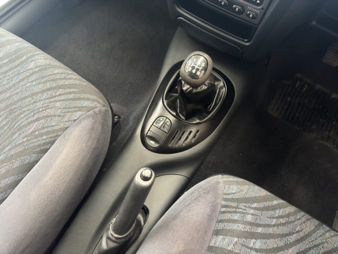 2025 Ford Escort
