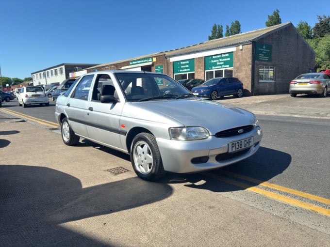 2025 Ford Escort