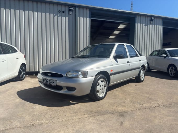 2025 Ford Escort
