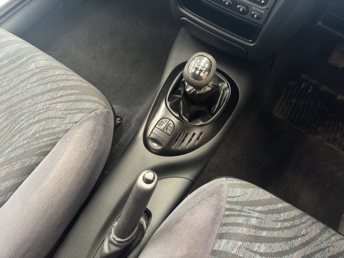 2025 Ford Escort