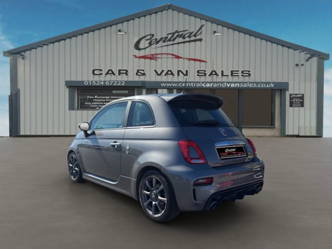 2025 Abarth 595