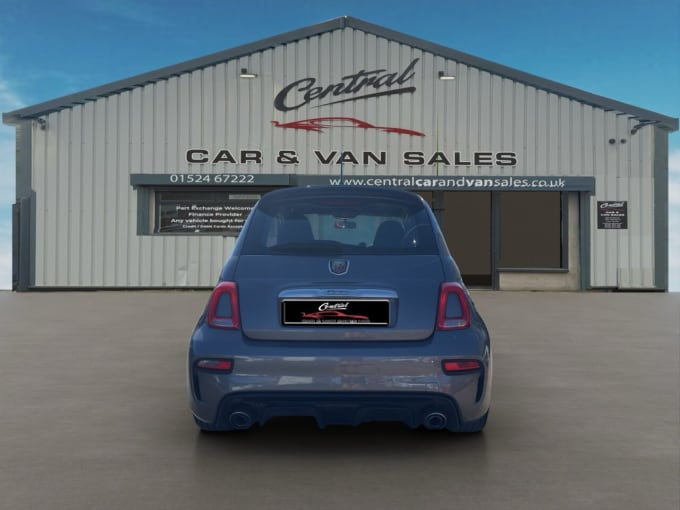 2025 Abarth 595