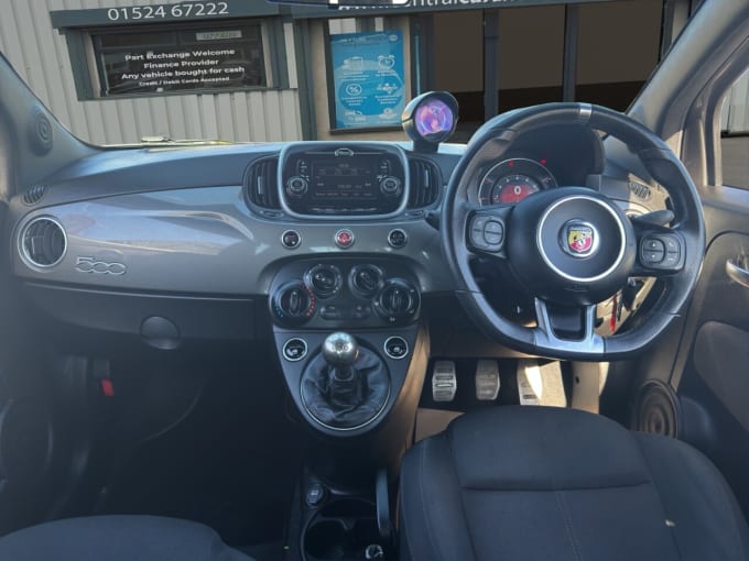 2025 Abarth 595