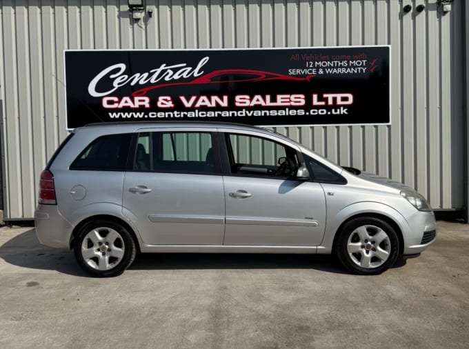 2025 Vauxhall Zafira