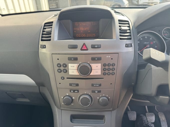 2025 Vauxhall Zafira