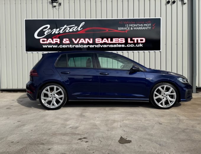 2025 Volkswagen Golf
