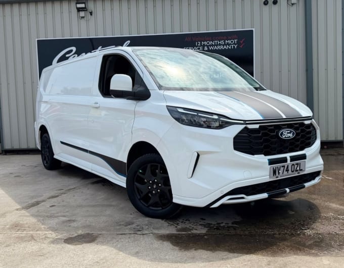 2025 Ford Transit Custom