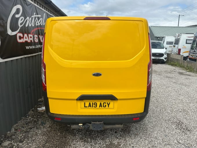 2025 Ford Transit Custom