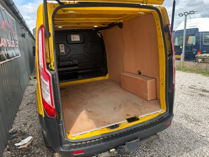 2025 Ford Transit Custom