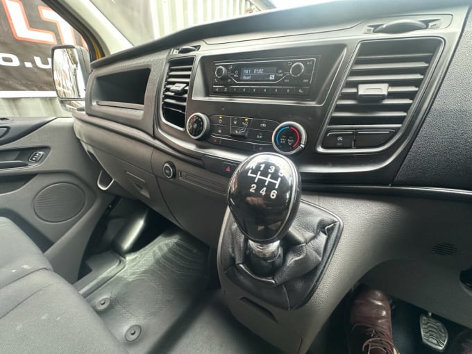 2025 Ford Transit Custom