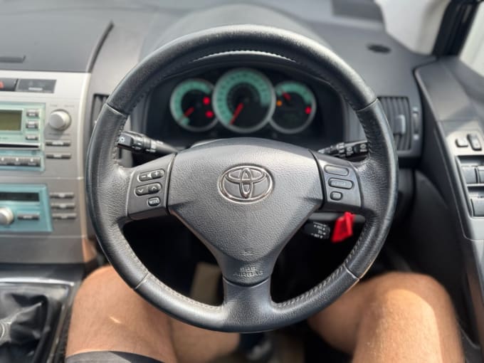 2025 Toyota Corolla Verso