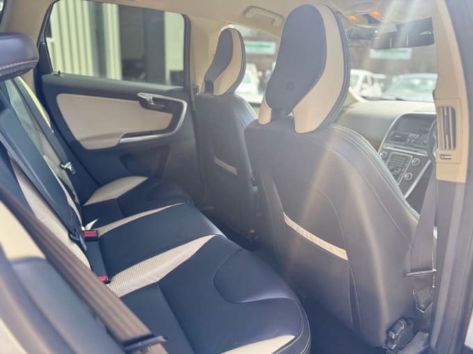 2025 Volvo Xc60