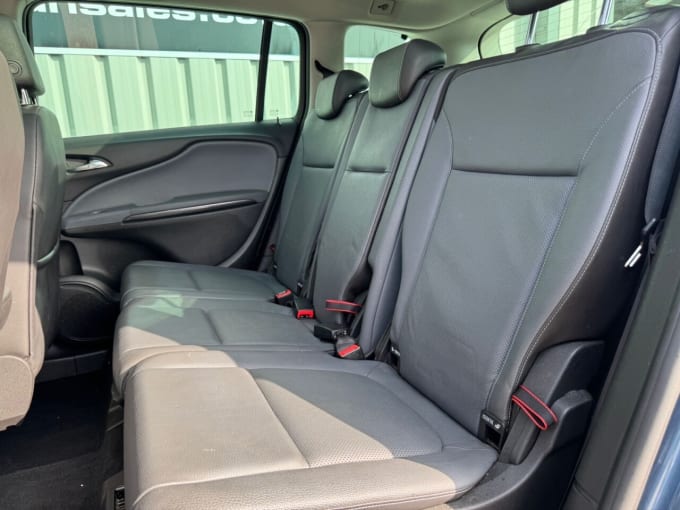 2025 Vauxhall Zafira Tourer