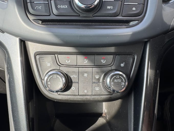2025 Vauxhall Zafira Tourer