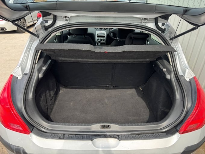 2025 Peugeot 308