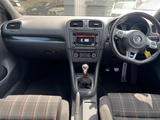 2025 Volkswagen Golf