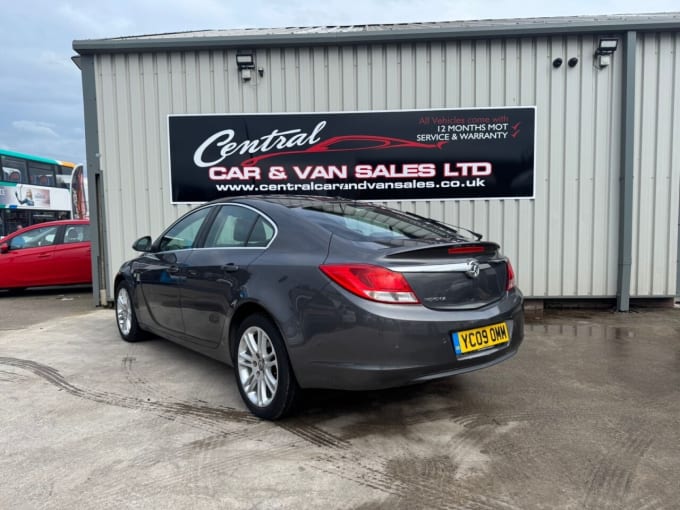 2025 Vauxhall Insignia