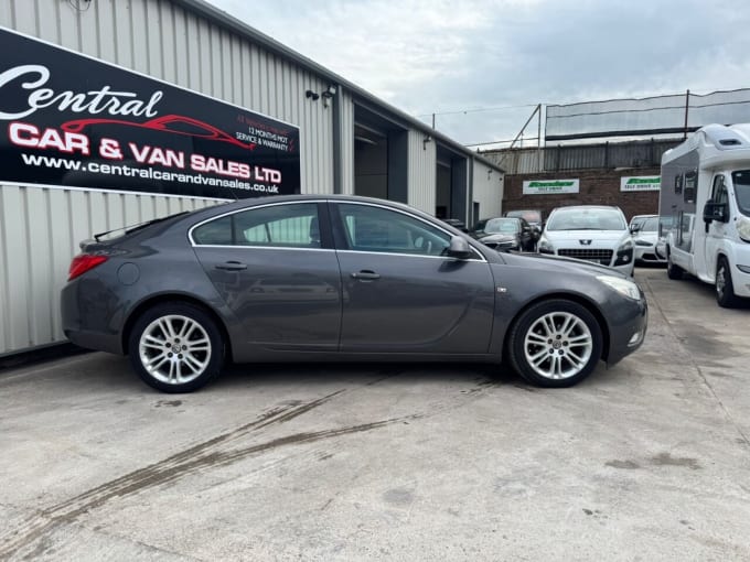 2025 Vauxhall Insignia