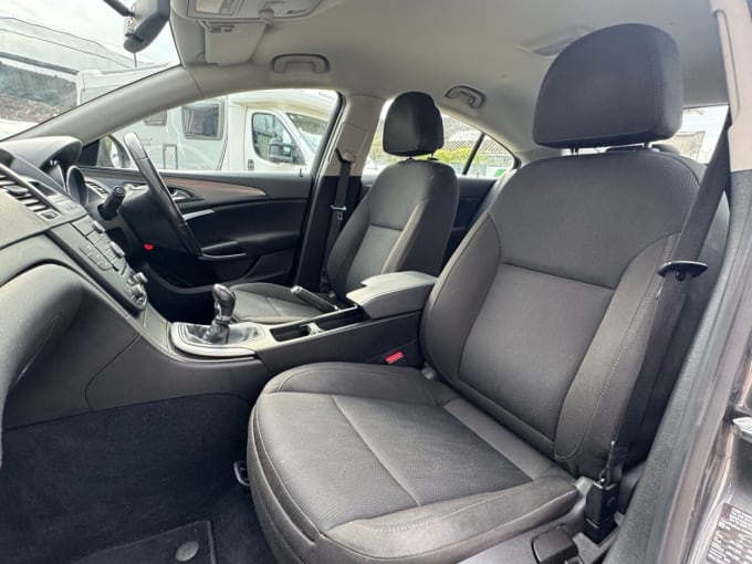 2025 Vauxhall Insignia