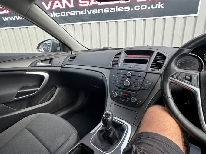 2025 Vauxhall Insignia