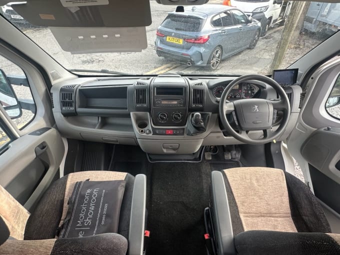 2025 Elddis Autoquest 130