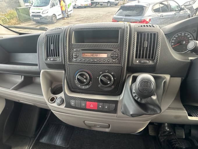 2025 Elddis Autoquest 130