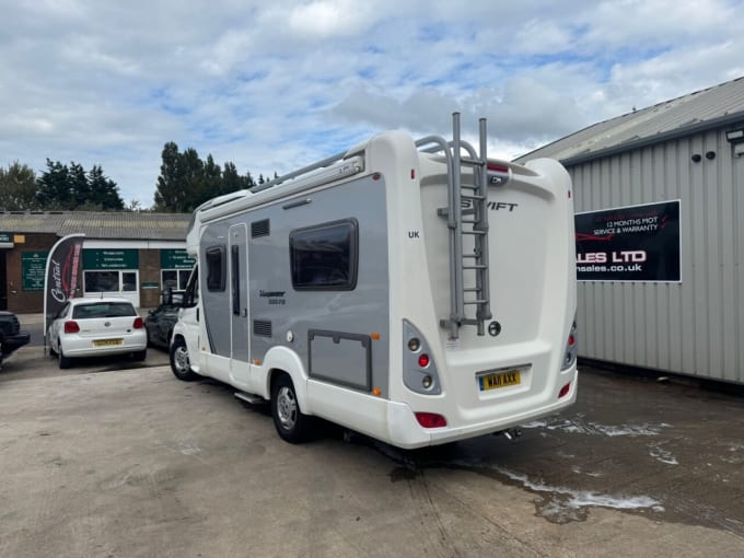 2025 Swift Voyager 680 Fb
