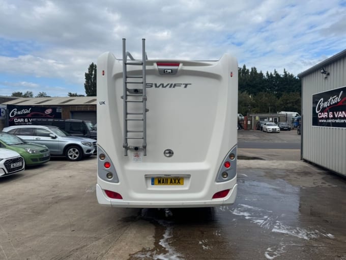 2025 Swift Voyager 680 Fb