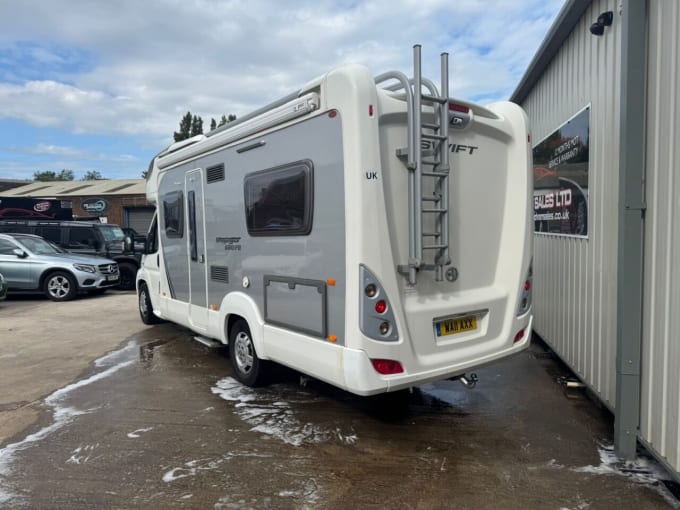 2025 Swift Voyager 680 Fb