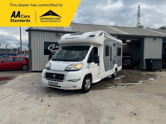 2025 Swift Voyager 680 Fb