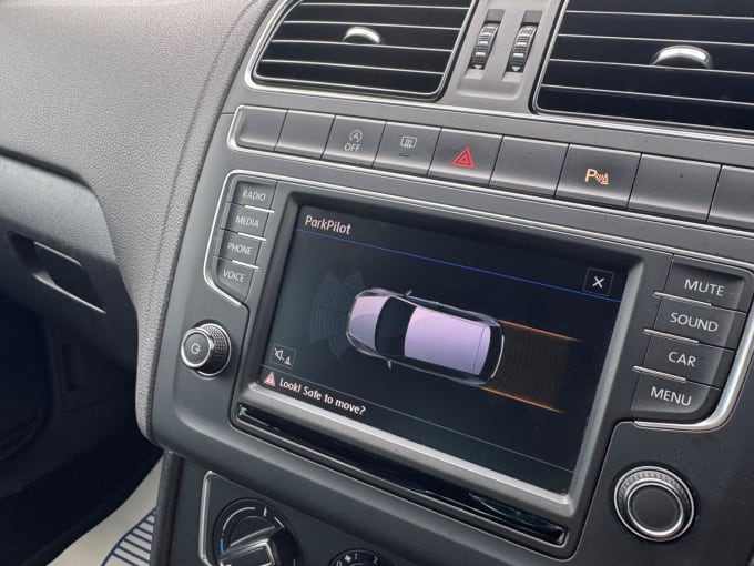 2017 Volkswagen Polo