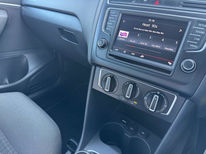 2015 Volkswagen Polo