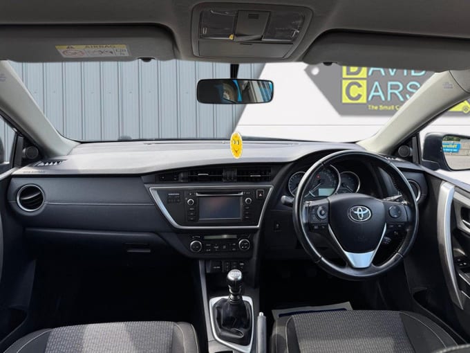 2014 Toyota Auris