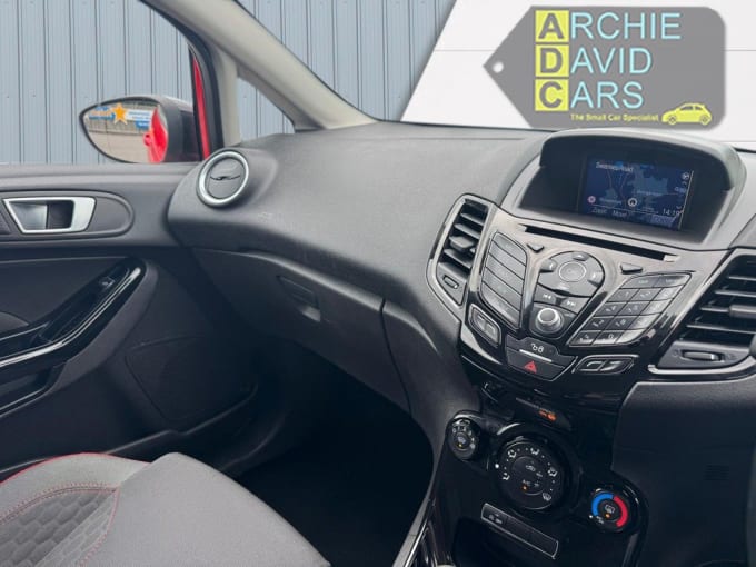 2015 Ford Fiesta