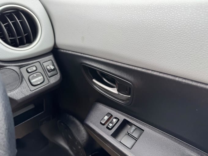 2014 Toyota Yaris
