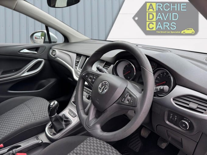 2017 Vauxhall Astra