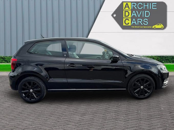 2017 Volkswagen Polo