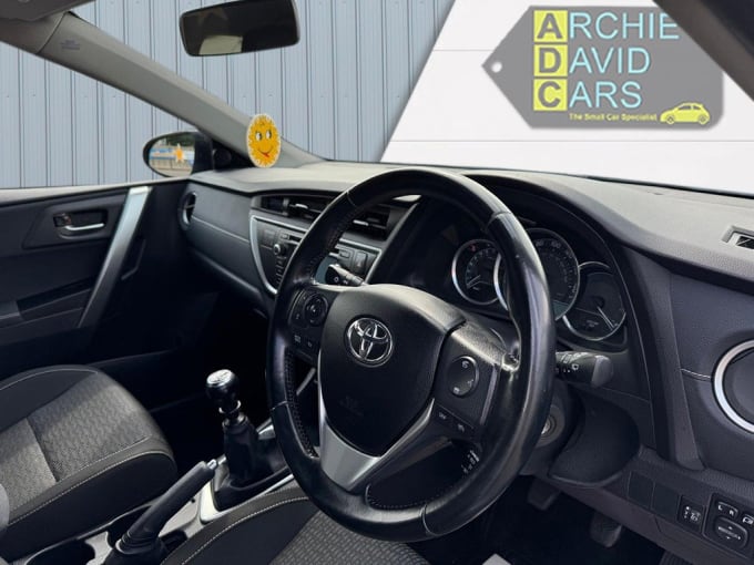2014 Toyota Auris